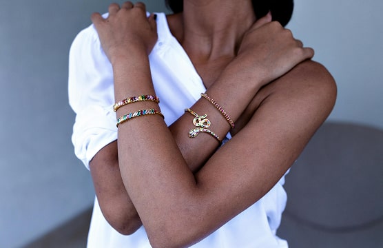 WASH HANDS BEFORE WEARING