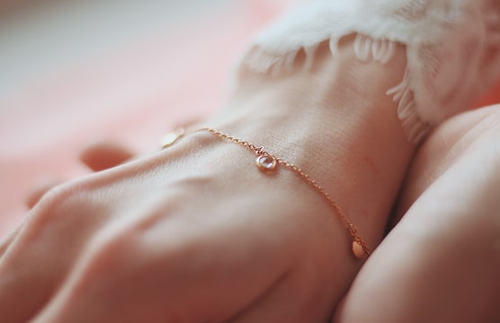 STORE IN A CLOSED BOX